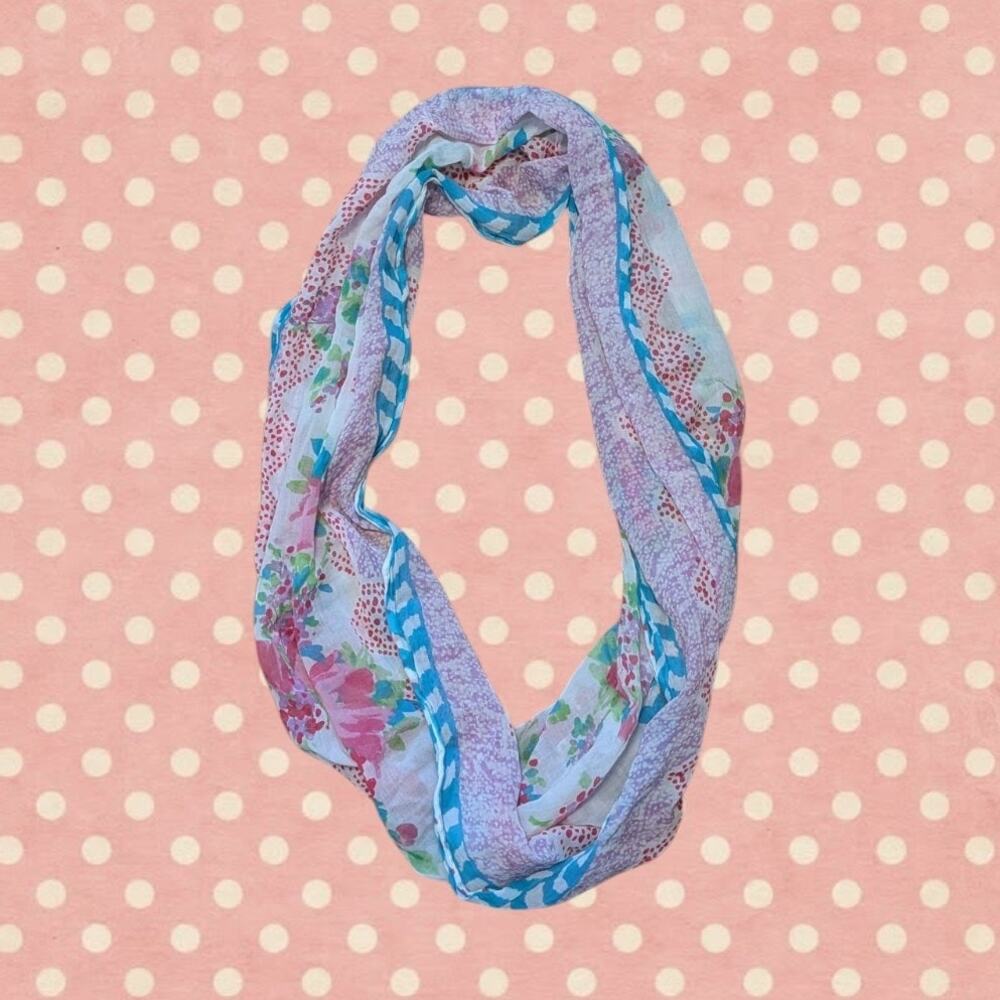 American Eagle Outfitters Y2K Boho Cottagecore Floral Infinity Scarf